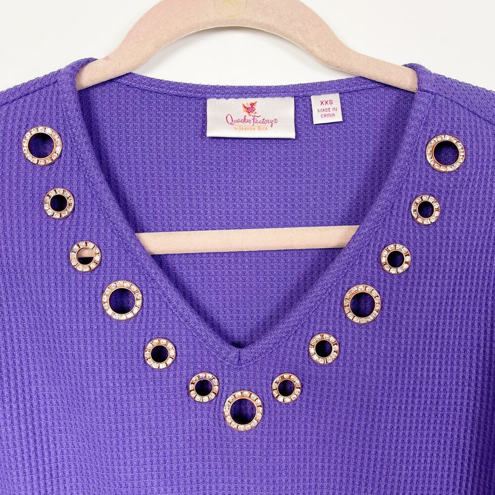 Quacker Factory Womens Knit Tunic Top XXS Purple V-Neck Long Sleeve Waffle NWOT - Picture 3 of 5